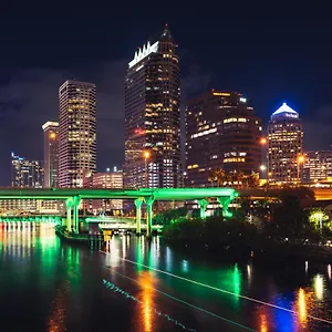 Great Location Near Downtown & Airport Tampa