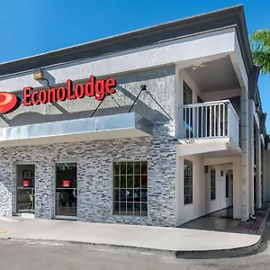 Econo Airport - Rj Stadium Tampa